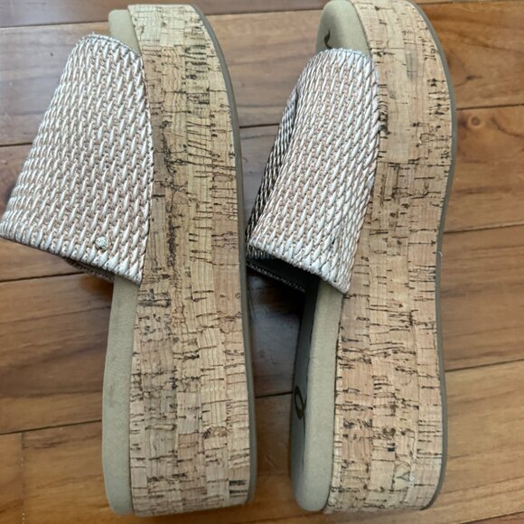 NO BOX Wome Sam Edelman Wendi Platform Slide Sandals in Beige Size 8 - Picture 7 of 8